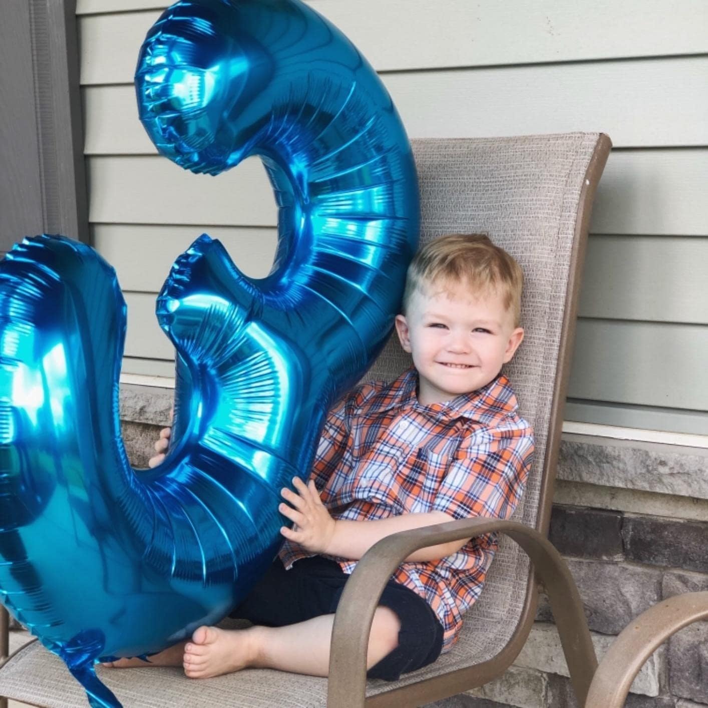 Skiennix 40-Inch Blue Foil Number 3 Balloon - Large Helium Balloon for Birthday & Graduation Celebrations