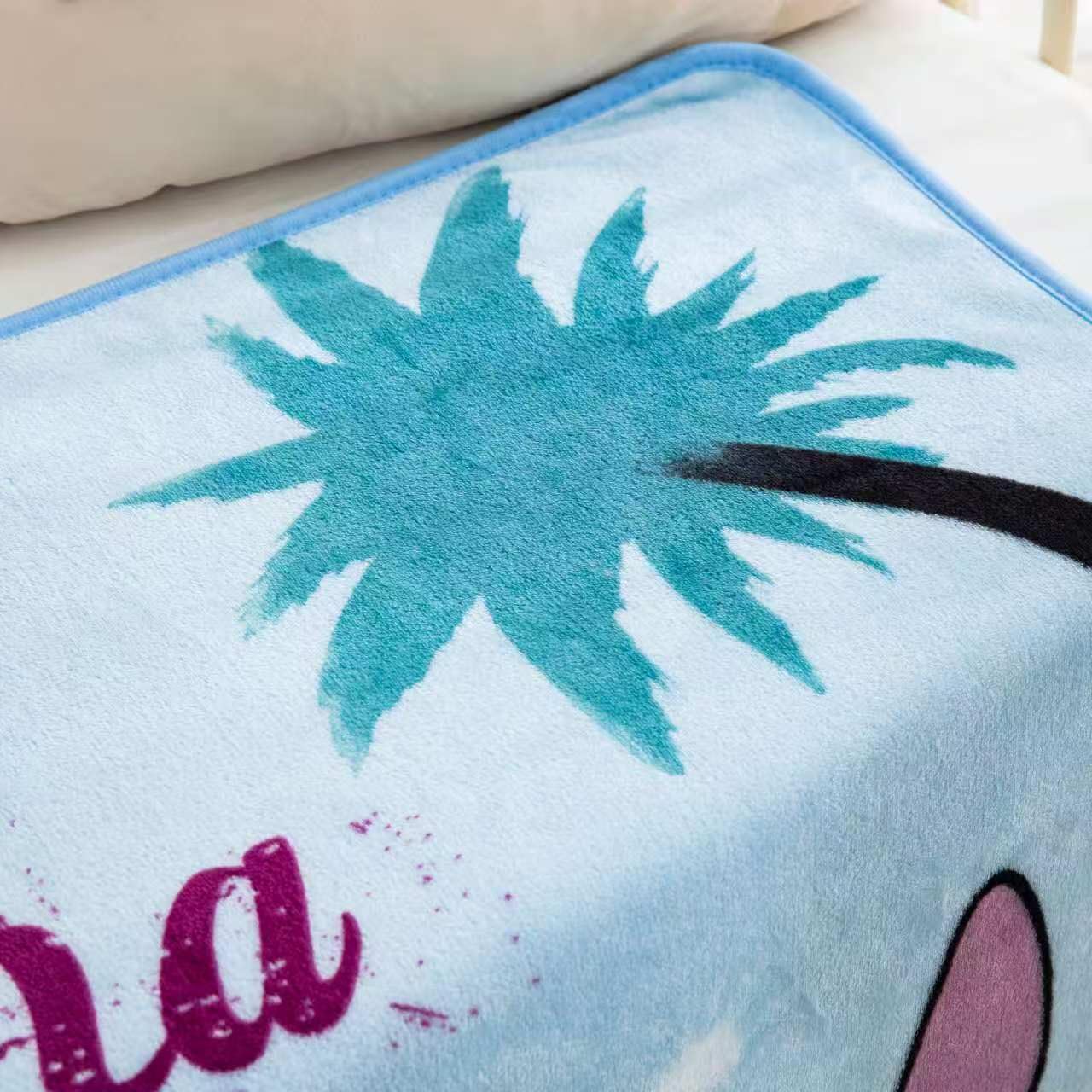 Cartoon Stitch Supey Soft and Warm Blanket Specially Designed for Children. It Measures 55 inches by 40 inches. It is Suitable for Placing on Sofas and Chairs, and can be Used in The Living Room.