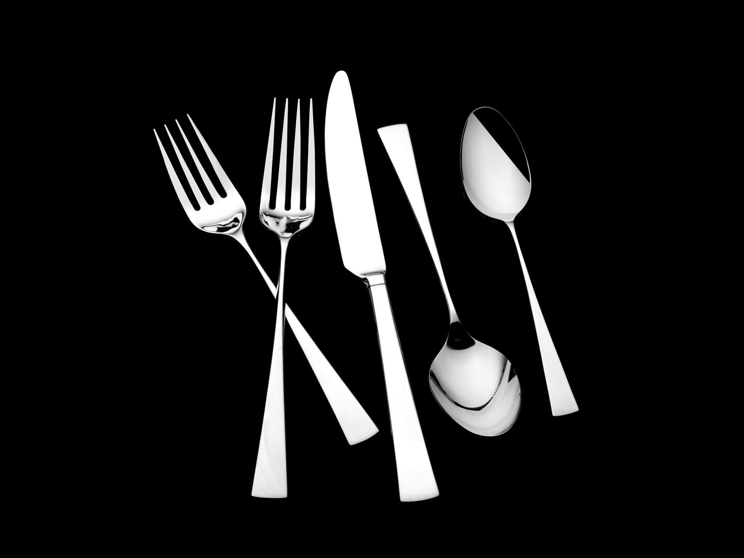 Mikasa Lucia 20-Piece Flatware Set, Service for 4, 18/10 Stainless Steel Silverware Set with Dinner Forks, Salad Forks, Knives, Spoons and Teaspoons, Dishwasher Safe