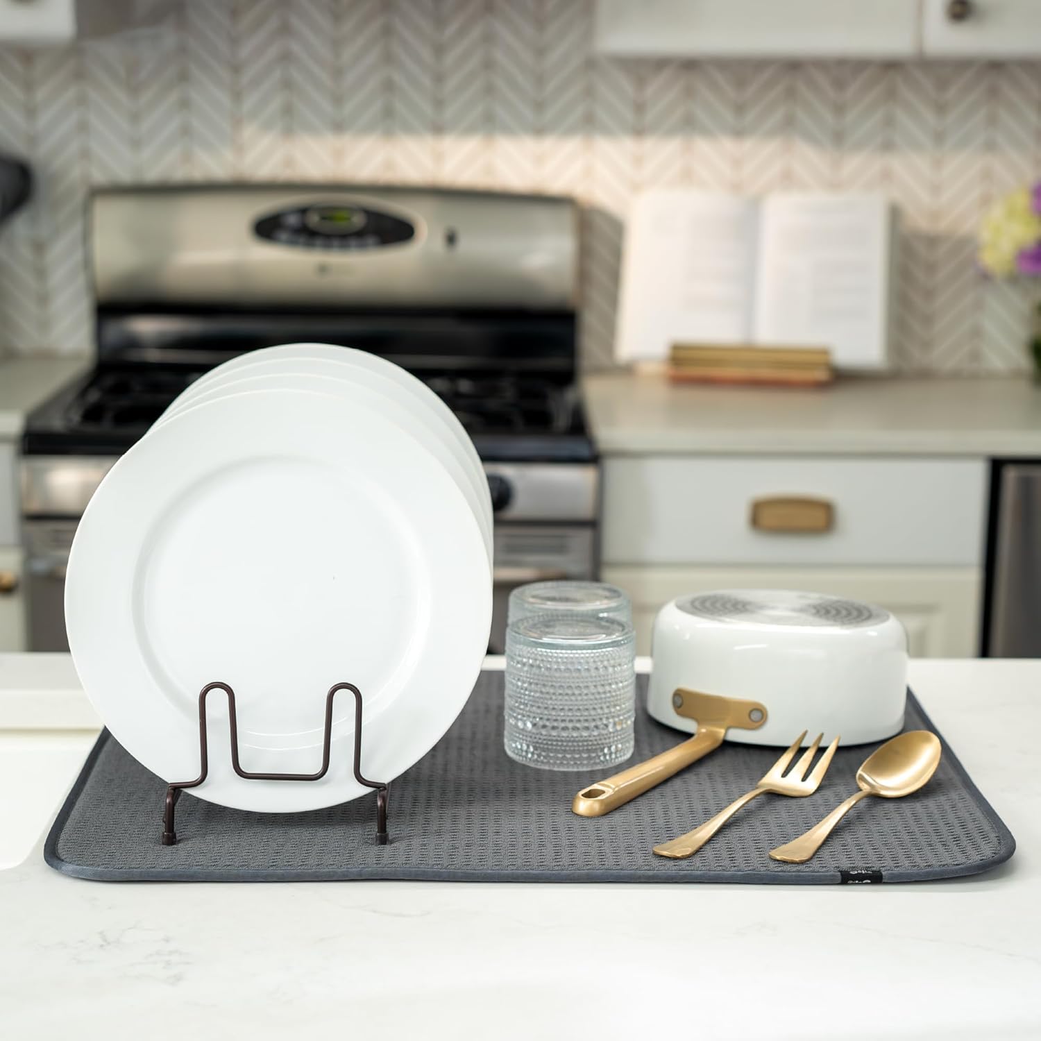 S&T INC. Dish Drying Mat - 18" x 24" Charcoal with White & Bamboo Soap Dispenser Bundle