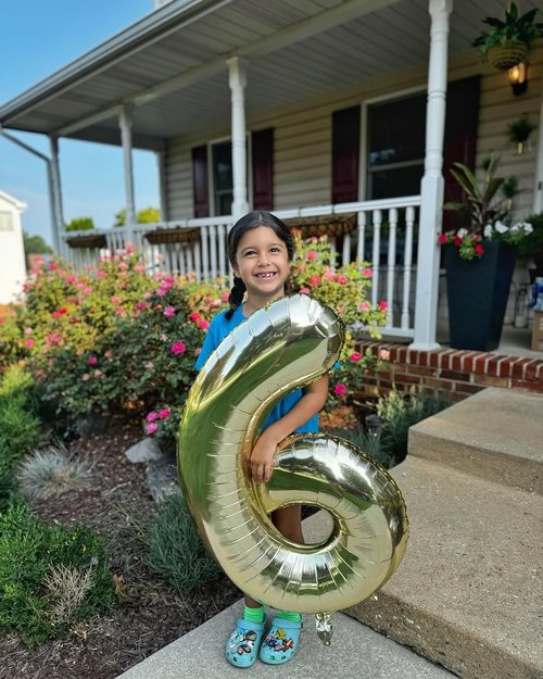 Champagne Gold Number 3 Balloon - 40 Inch Light Gold Birthday Decoration for Kids & Women