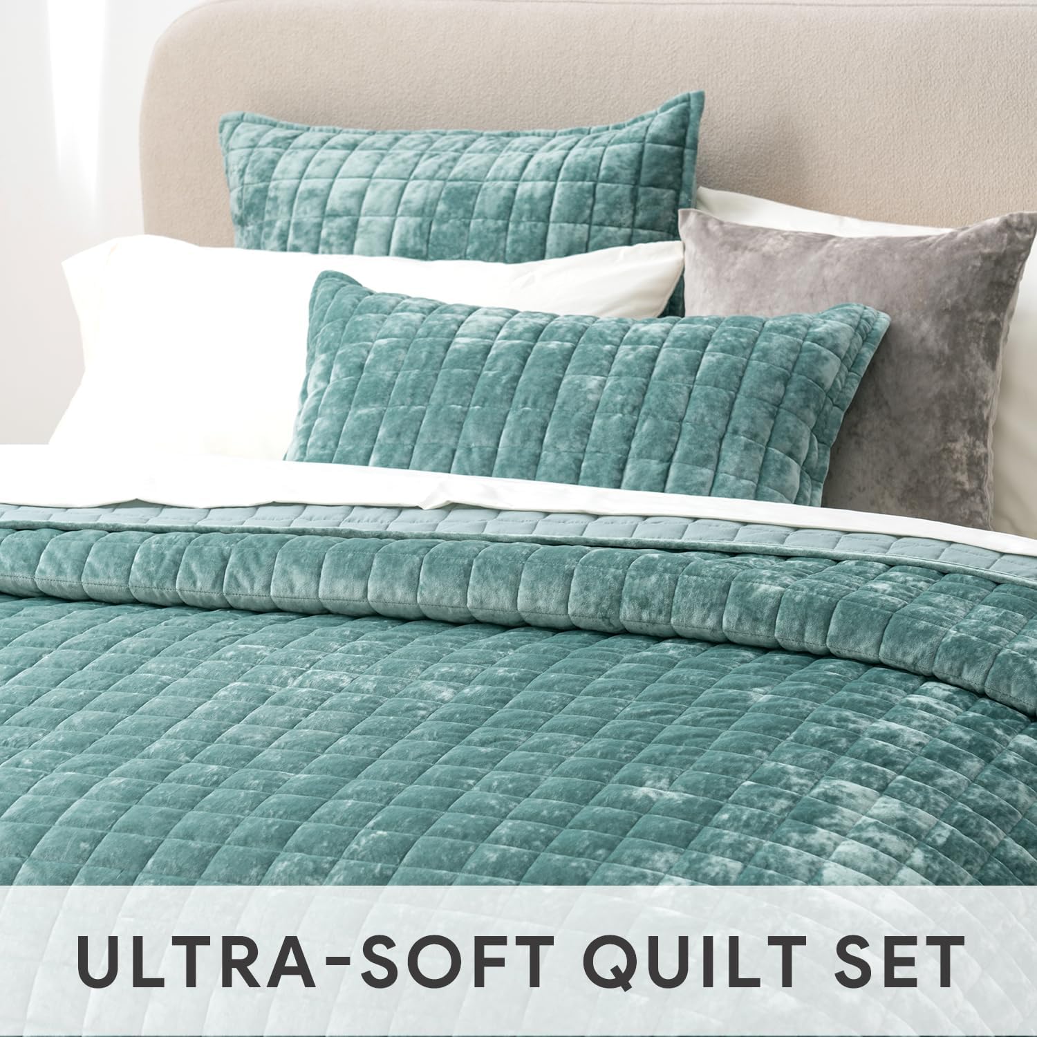 RECYCO Luxury Velvet Quilt Set - Twin/Twin XL Lightweight Comforter with 1 Pillow Sham - Aqua Green