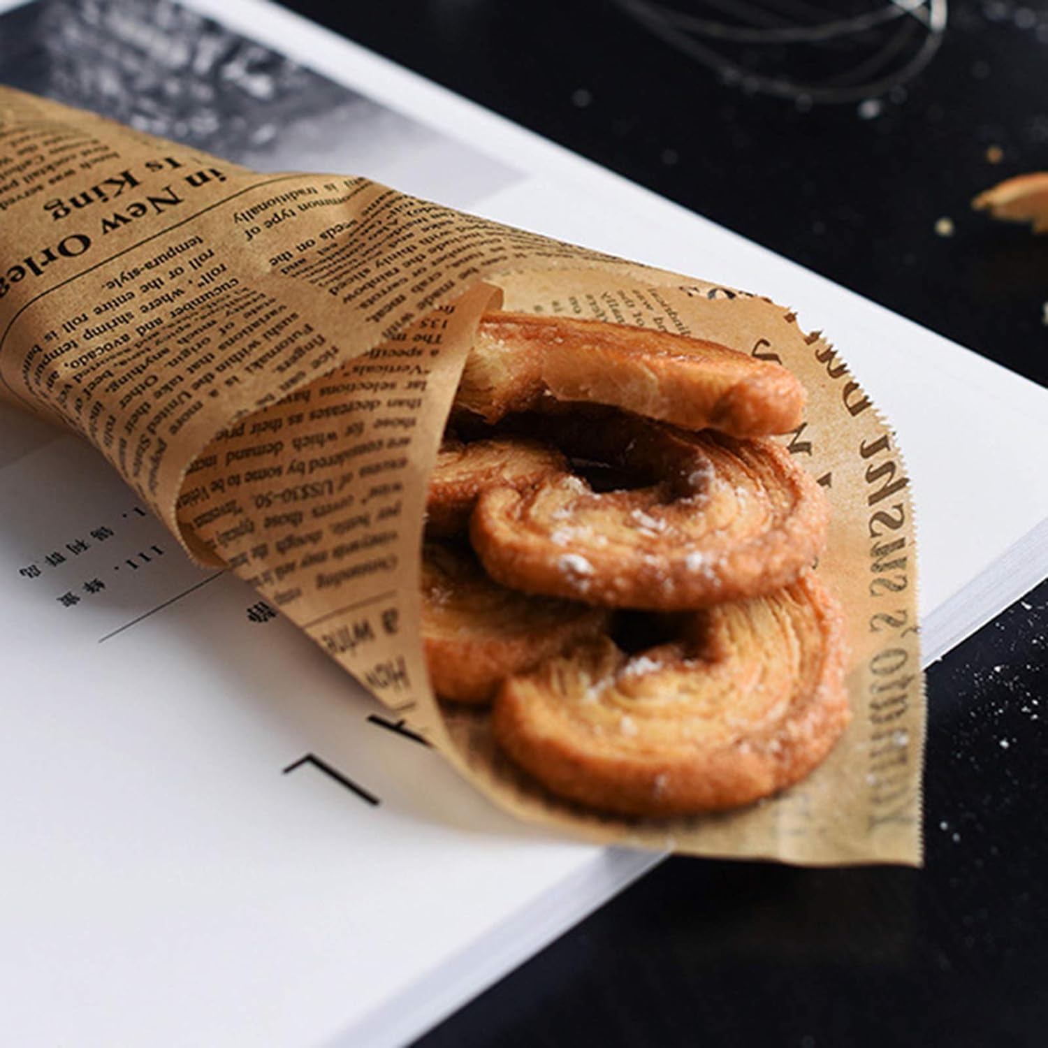 Baking Parchment Paper Roll Non Stick Baking Paper Newspaper Printing Design Food Wrapping Paper for Baking Cookies Bread Pizza Meat and Vegetables