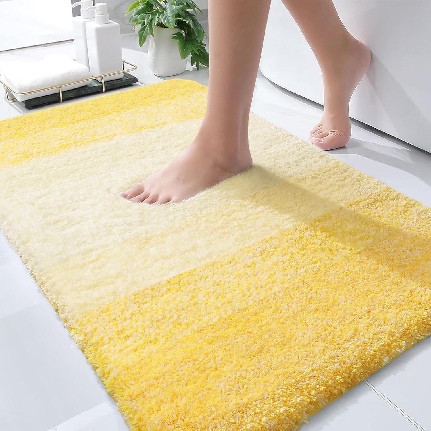 OLANLY Bathroom Rugs - Extra Soft Microfiber Mat, Quick Dry & Machine Washable | 34x21, Yellow