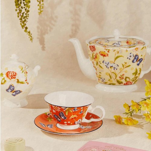 Aynsley Fine Bone China Teapot (Cottage Garden Windsor 37oz teapot)