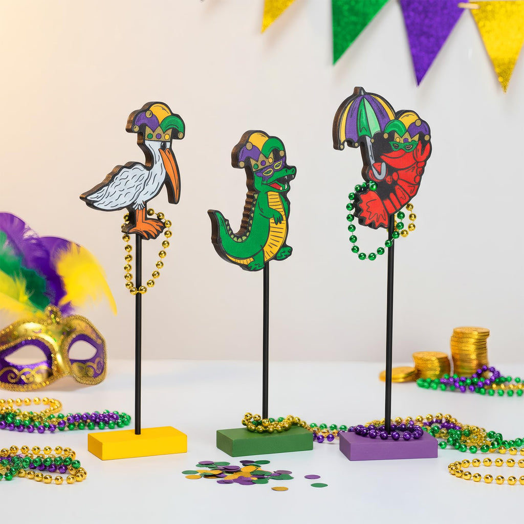 Thyle 3 Pcs Mardi Gras Table Decorations Tiered Tray Decor Wood Set Rustic Mardi Gras Table Centerpiece Crawfish Pelican Alligator Louisiana Themed Animals Decor for Gift Kitchen Home Party Supplies