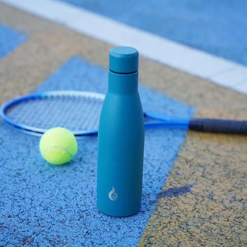 BJPKPK 25oz Insulated Stainless Steel Water Bottle - Reusable Travel Sports Bottle | Keeps Drinks Cold & Hot, Laguna