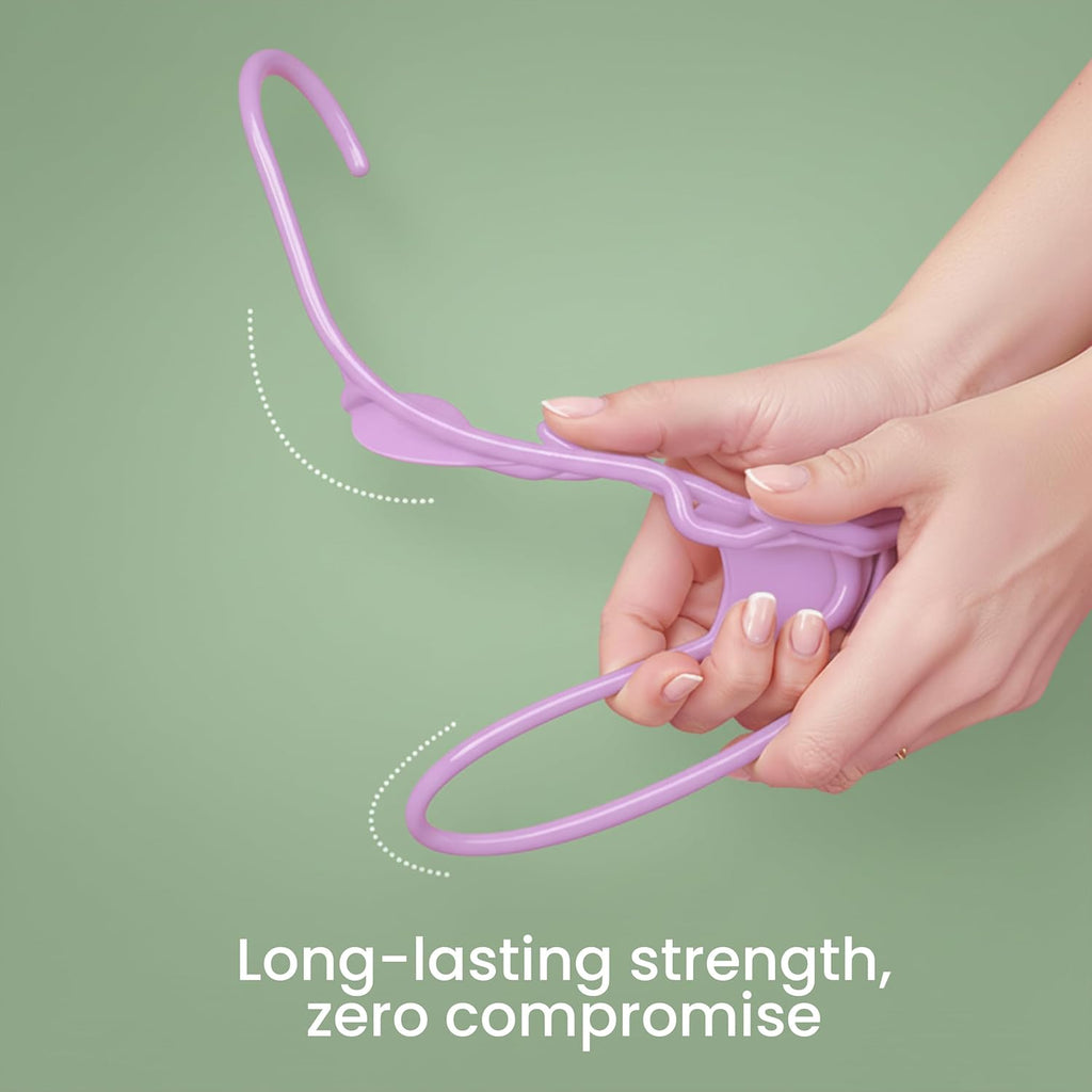 Utopia Home Plastic Hangers - Durable Space-Saving Clothes Hangers - 50 Pack in Pink