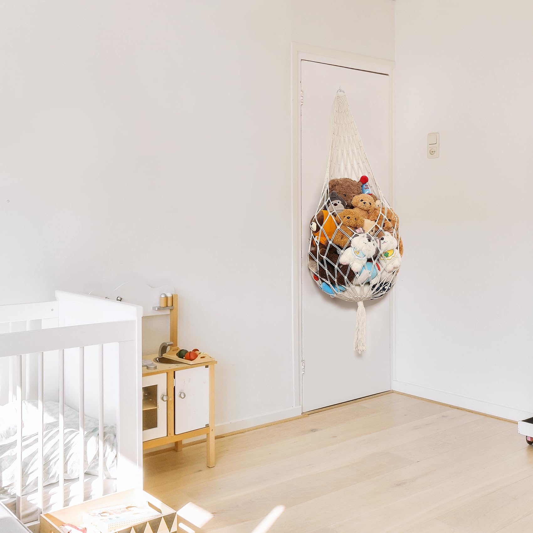 Amdermi Novel Stuffed Animal Hammock Corner Hanging Net for Stuff Aniaml Storage Macrame Toy Display Plush Toy Holder-Perfect for The Tiny Space Walls (Cream)