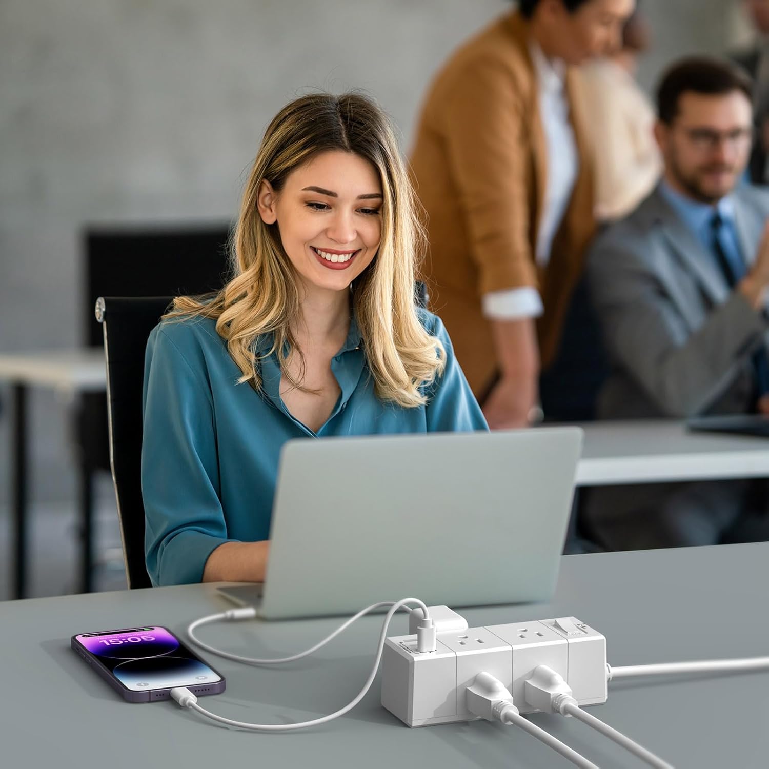 Tcstei 5Ft Outlet Extender Power Strip - Flat Plug Extension Cord with 6 Outlets & 3 USB Ports, White