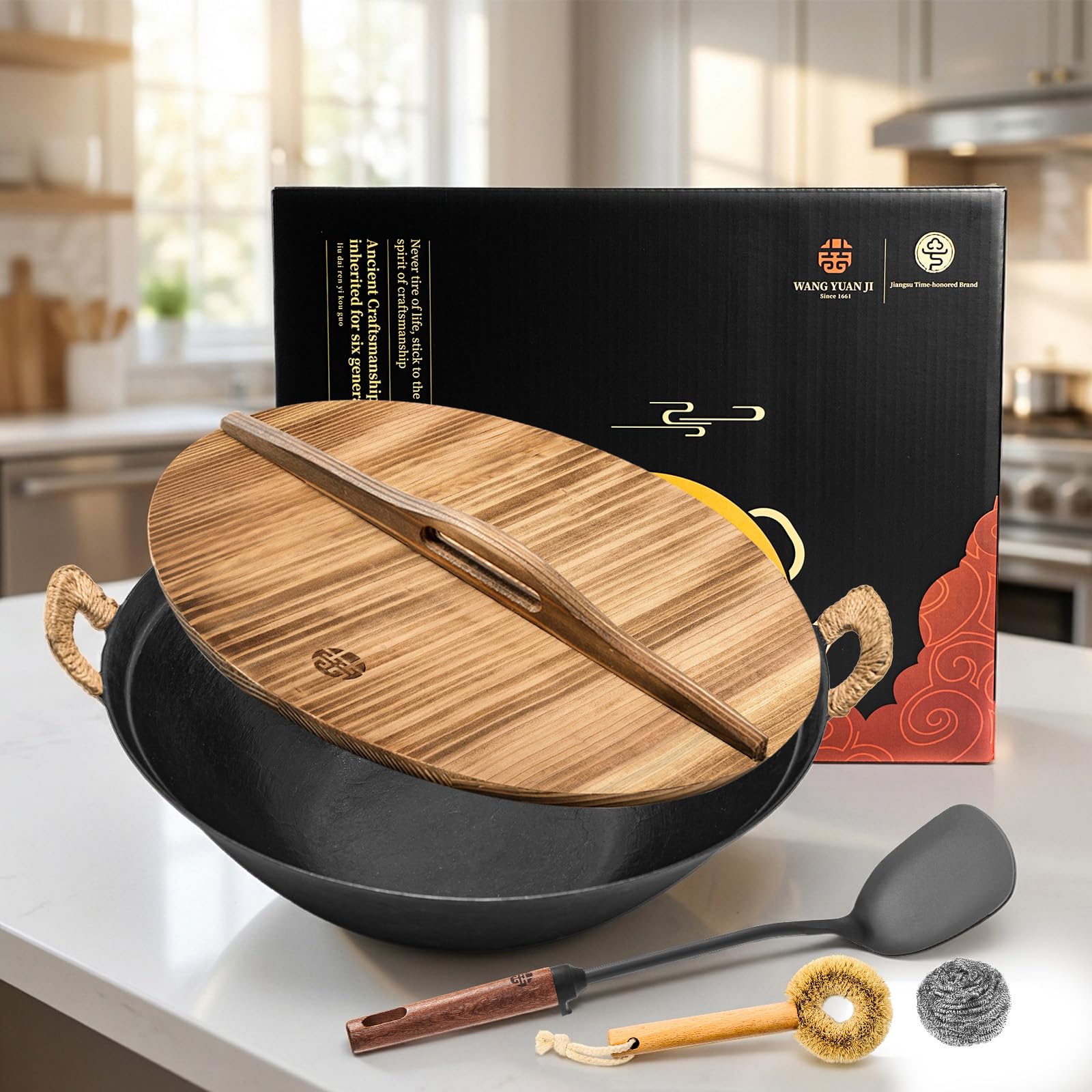 WANGYUANJI 13.4 Inch Cast Iron Wok with Wooden Lid and Iron Spatula, Flat Bottom Double-Handle Chinese Stir Fry Pan, Uncoated Cast Iron Wok for Induction, Gas and Electric Stoves
