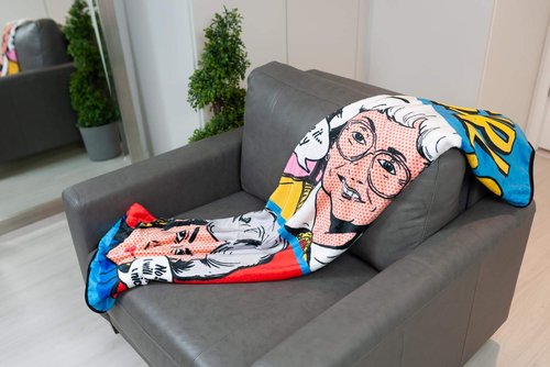 JUST FUNKY Golden Girls Pop-Art Gallery Throw Blanket | Features Famous Quotes | Large 60 x 45 Inches