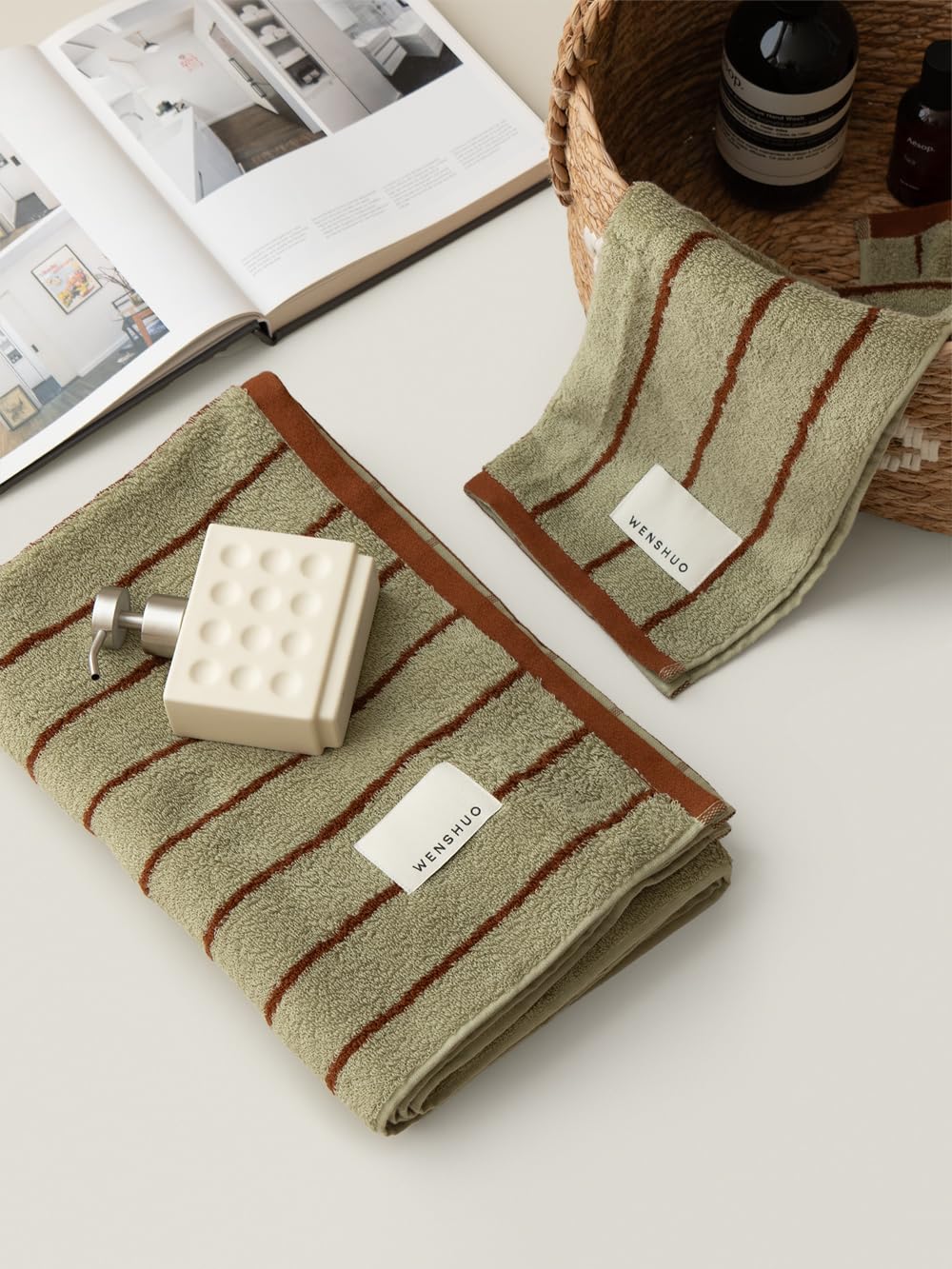 WENSHUO Moss Beacon-Pure Cotton Striped Bath Towel,100% Combed Cotton,Luxury Shower Towel,Super Absorbent(Pack of 1) (55.12" L × 27.56" W)