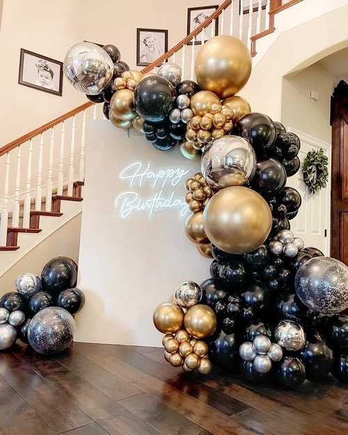 BAUANOOY Black Balloons - 100pcs 12-Inch Latex Balloons with Ribbon for Graduation & Birthday Decor