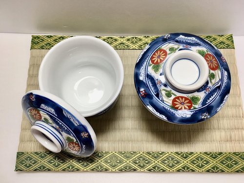 Japanese Ceramic Chawan-mushi Cups with Lid and Spoon D3.7 x H3.74 Inches, 7.1 Fl. Oz. Mino Ware Somenishiki Koimari, Set of 2 M6591 from Japan