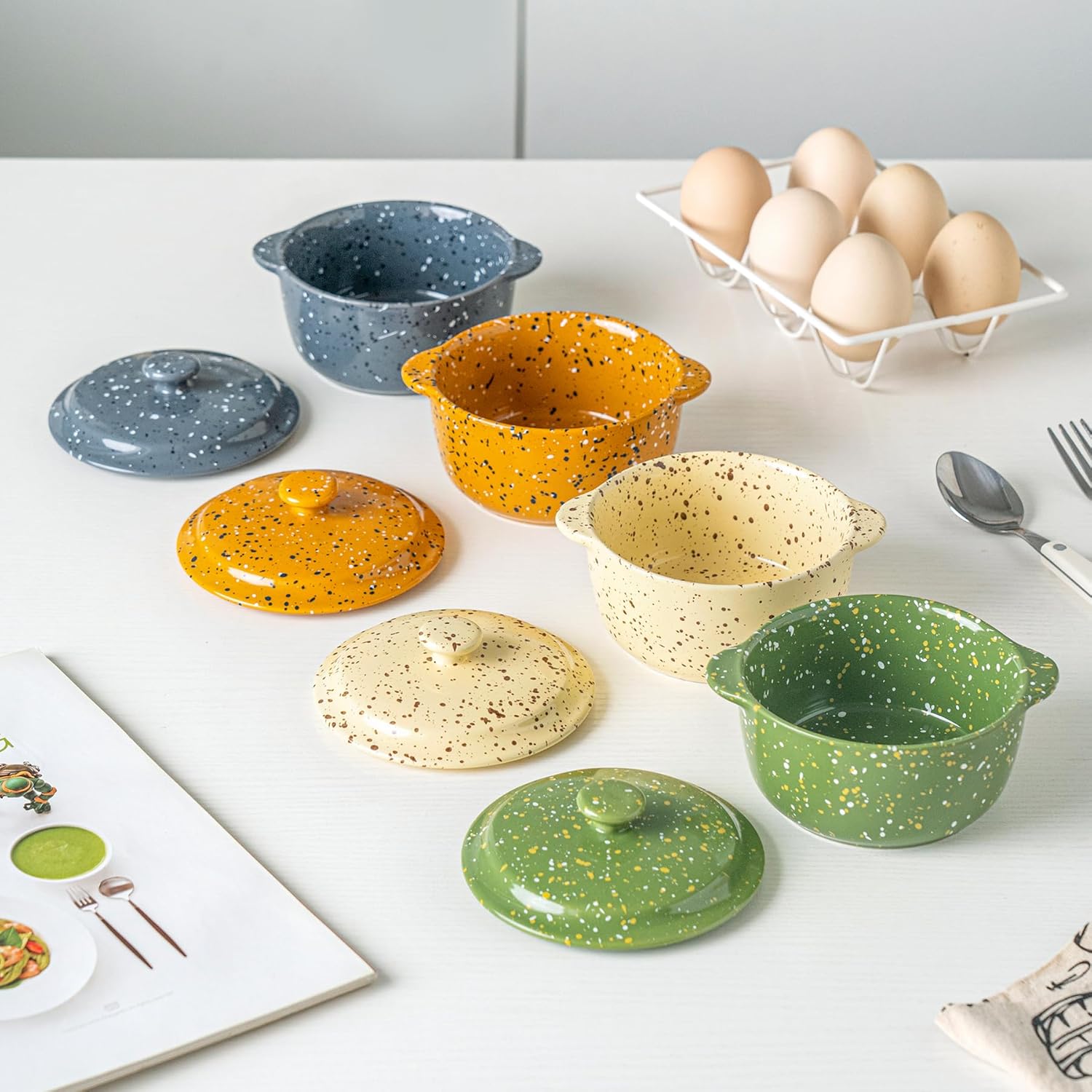 Skiennix Mini Ceramic Casserole Dishes - Oven-Safe 10 Oz Ramekins with Lids & Handles | Green 4-Pack