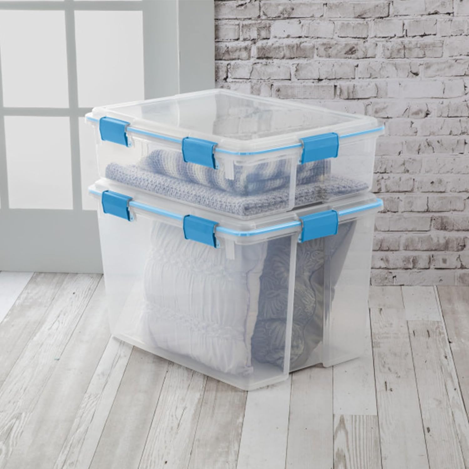 Sterilite 4-Pack Gasket Box - Weather-Resistant 80 Quart Storage Bins with Latching Lids for Organizing