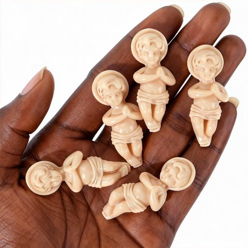 LUHUADUO 30Pcs King Cake Baby Jesus Figure, 1.5inch Plastic Jesus Doll Mini Nativity Christ Figurines Gifts Set for Christmas, Easter, Shower, Mardi Gras Party Favors