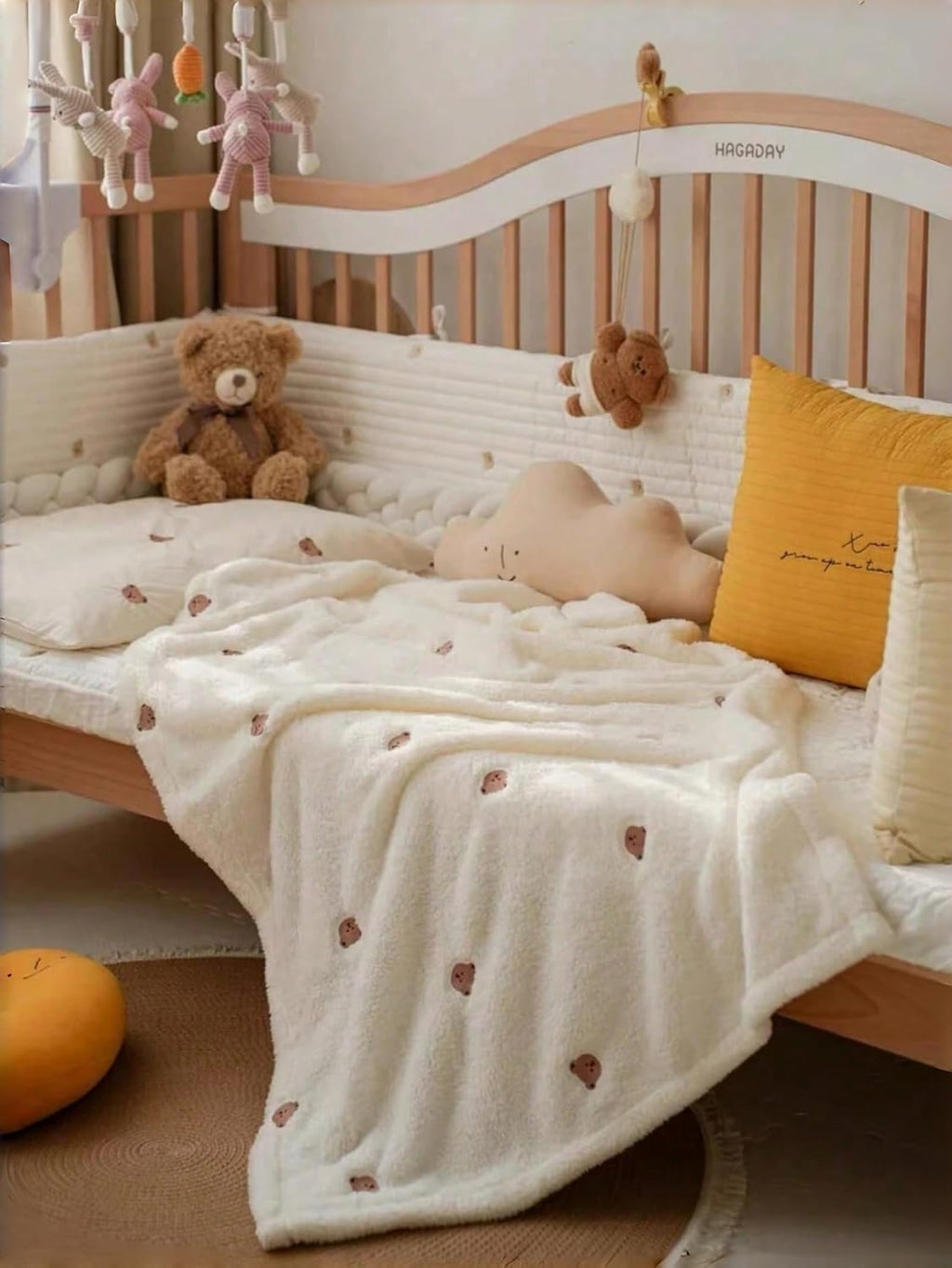 Skiennix Ultra Soft Baby Receiving Blanket - Cozy 31”x40” Neutral Swaddle for Boys & Girls