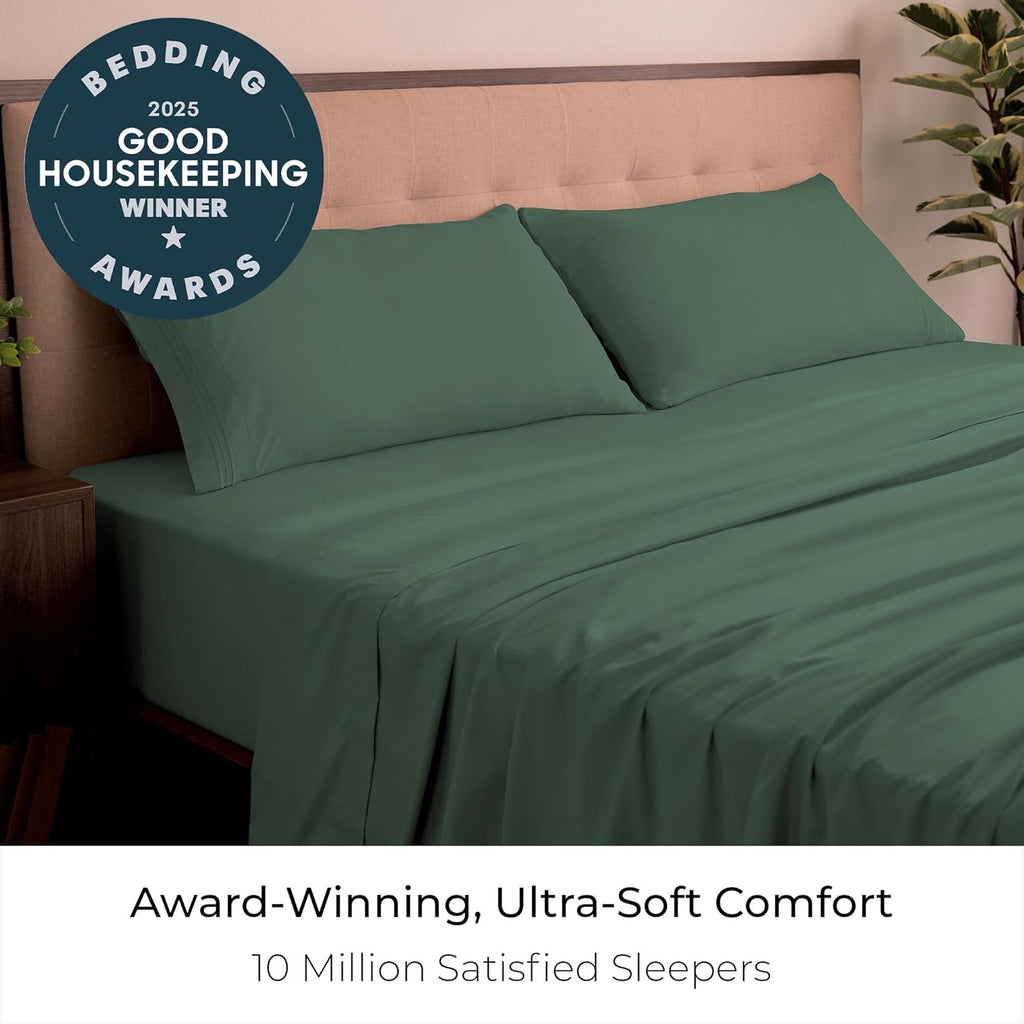Mellanni King Sheets Set - 4 PC Hotel Luxury Bedding | Extra Soft, Cooling, Wrinkle-Resistant (Emerald Green)