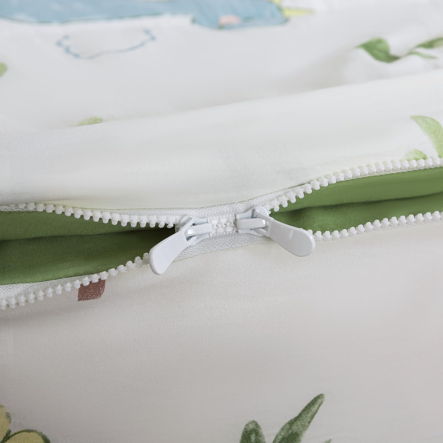 qjmiaofang 4Pcs Zipper Bedding Twin for Kids Dinosaur Comforter Set Boys Teens Zip Up Bedding with Sheets All Season Cute Little Dinosaur All in One Zipper Bed Set with Fitted Sheet Decor