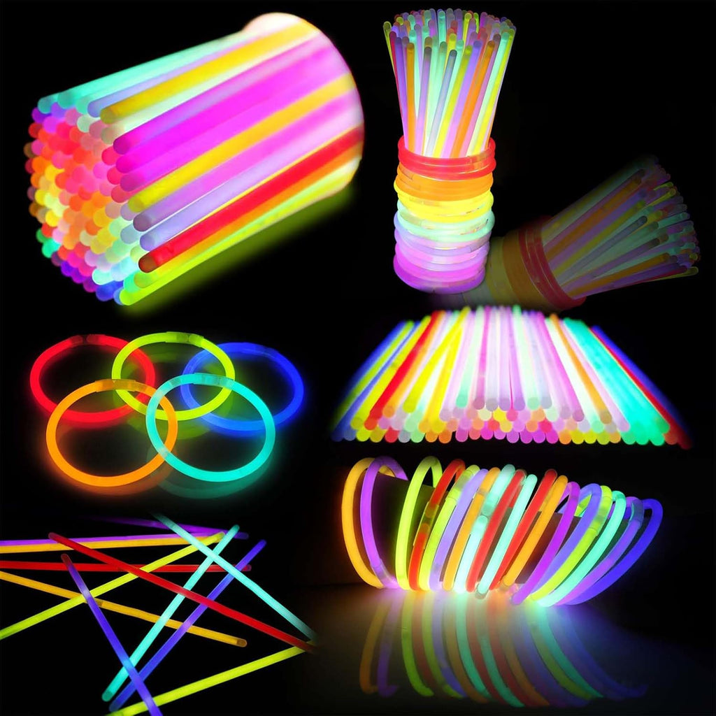 Skiennix Glow Sticks - 100PCS Bulk Party Pack | 8” Glow In The Dark Bracelets for Kids & Camping