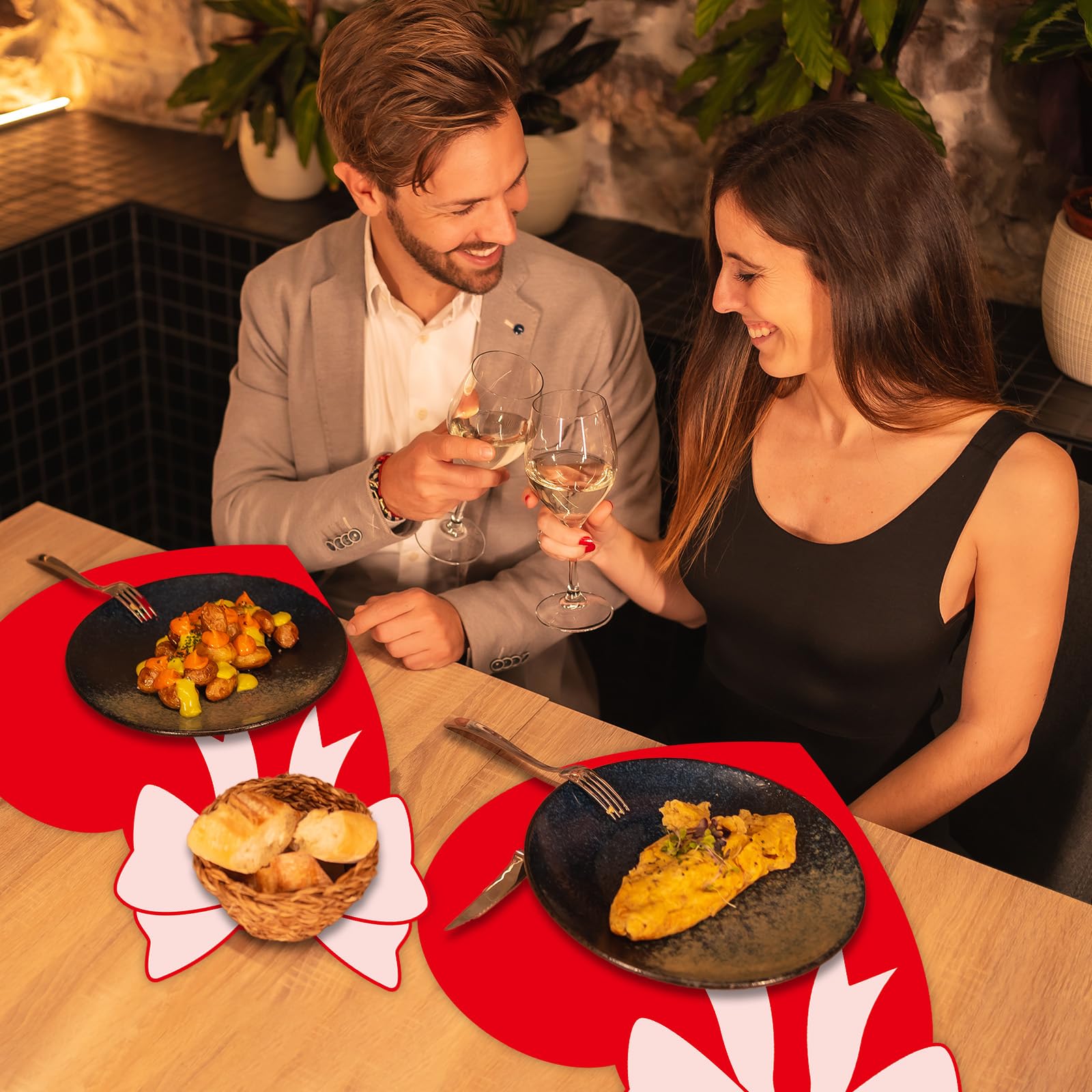 Valentine's Day Placemats Set of 6 Valentines Bow Heart Plastic Table Mats Sweet Red Heart Shaped Place Mats Washable Waterproof Table Decoration for Wedding Anniversary Holiday Party Kitchen Dining