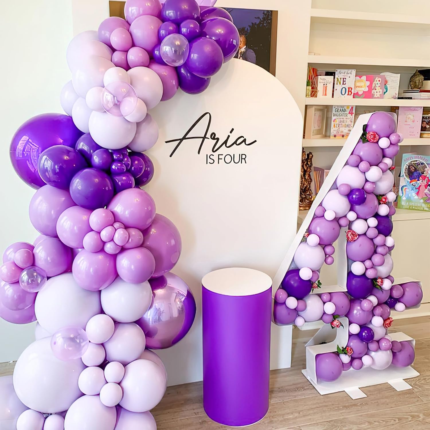 PartyWoo Lavender Balloons - 100pcs 12 Inch Light Pastel Purple Latex Helium Balloons for Celebrations