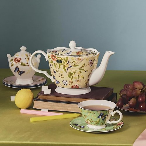 Aynsley Fine Bone China Teapot (Cottage Garden Windsor 37oz teapot)