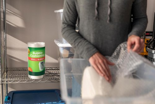 Duck Brand Bubble Cushioning Wrap - 30 FT Clear Packing Roll for Moving & Shipping Protection | Perforated Every 12 IN