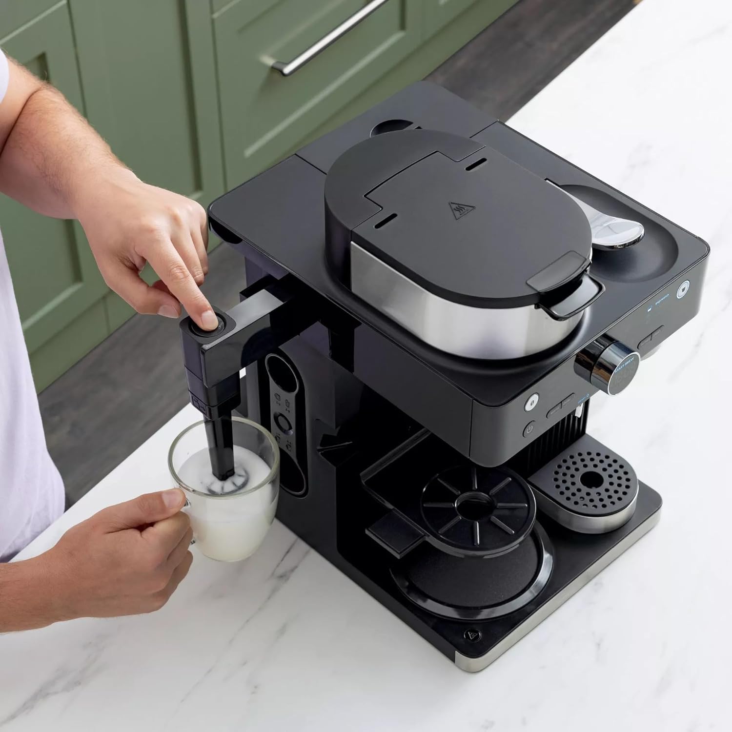 Ninja Refurbished CFN601 Espresso & Coffee Barista System - Single-Serve & 12-Cup Carafe with Frother