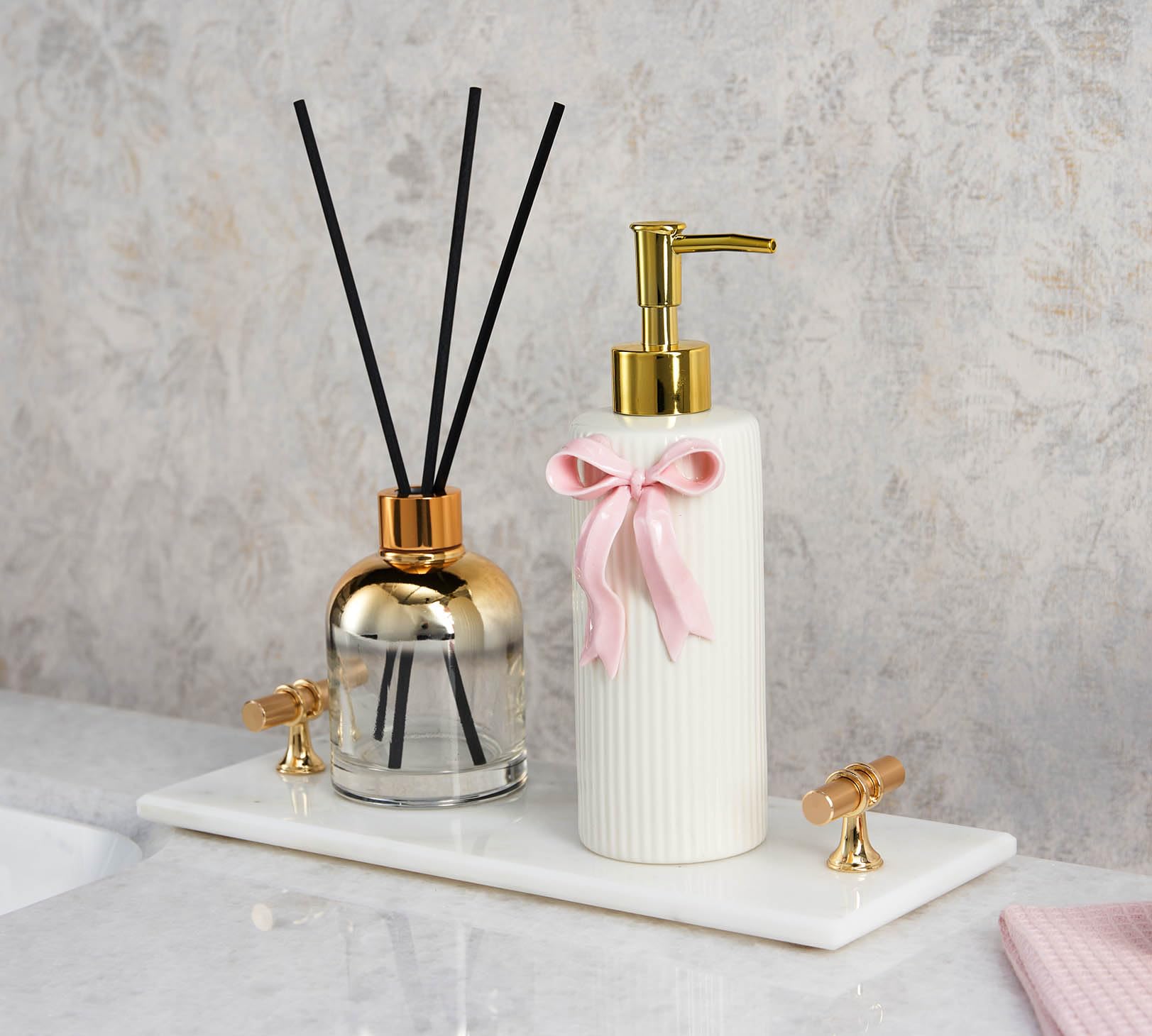 NEWHENGS Handmade Ceramic Bow Soap Pump Dispenser Hand Lotion Liquid Dispenser Refillable for Kitchen and Bathroom Decorative (Ribbon Pink)