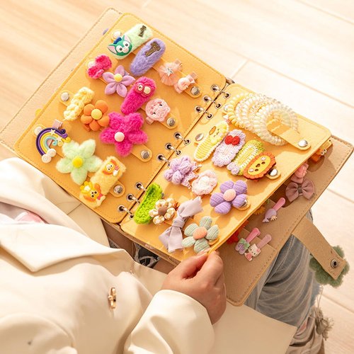 Aiqriwv Felt Hair Accessories Organizer with 2 Inner Pages, Large Capacity Travel Book-Style Holder for Hair Clips, Headbands, Barrettes（Yellow）