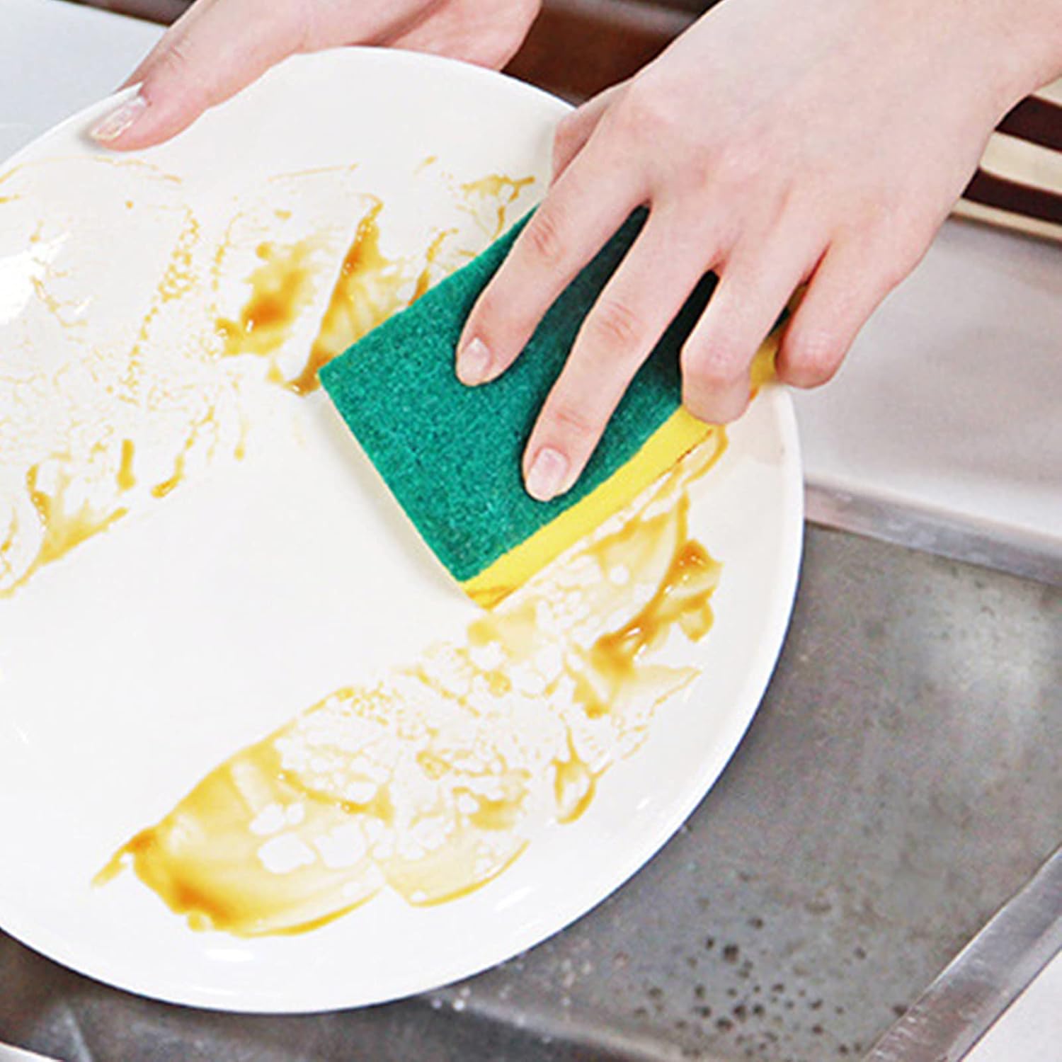 Regine Switzerland Kitchen Cleaning Sponges - 36-Pack Non-Scratch Odor-Free Dishwashing Pads