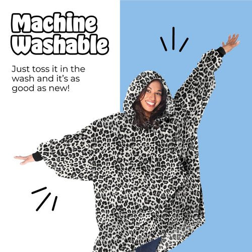 THE COMFY Dream | Lightweight Microfiber Fleece Wearable Blanket, Oversized Design with Hood from Shark Tank, Soft Oversized Pocket Blanket, Warm and Cozy Gifts