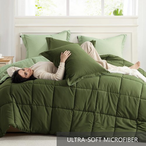 Homelike Moment Queen Comforter Set Olive Green, Lightweight Comforters Queen Size Set, Soft Down Alternative Bed Comforter Full Size All Season 3 Pcs Set with 2 Shams Olive Green/Sage Green