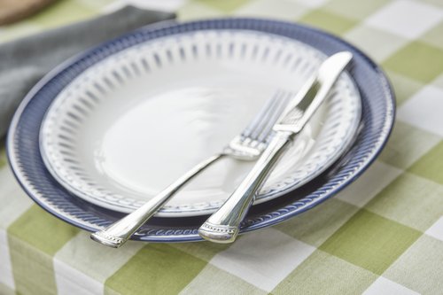 Lenox 899224 Portola Mirror 20-Piece Flatware Set, Service For 4