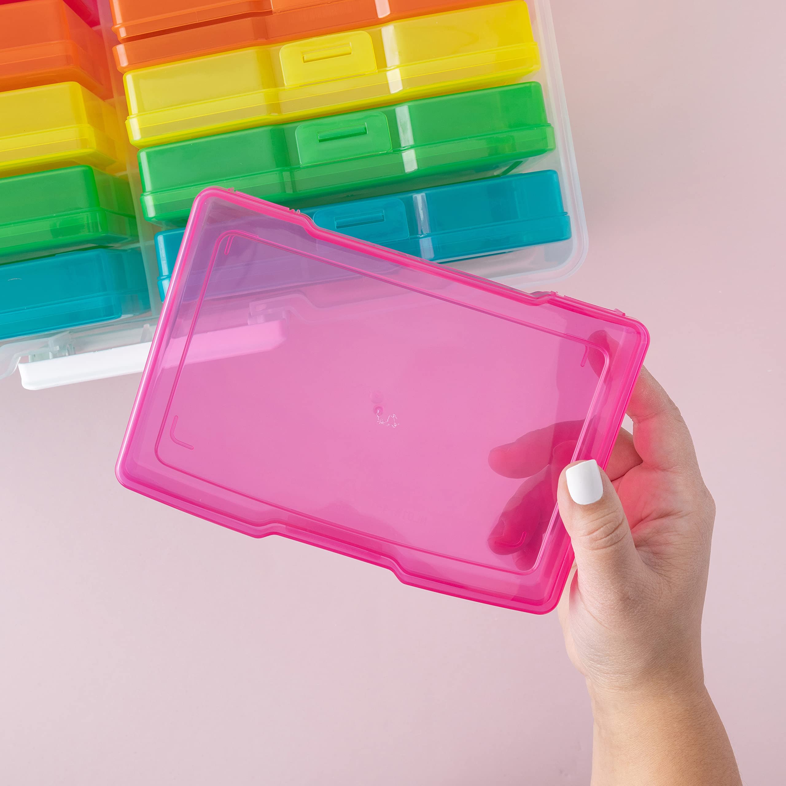 We R Craft & Photo Translucent Plastic Storage-15"X12"X5", W/16 Mini Cases