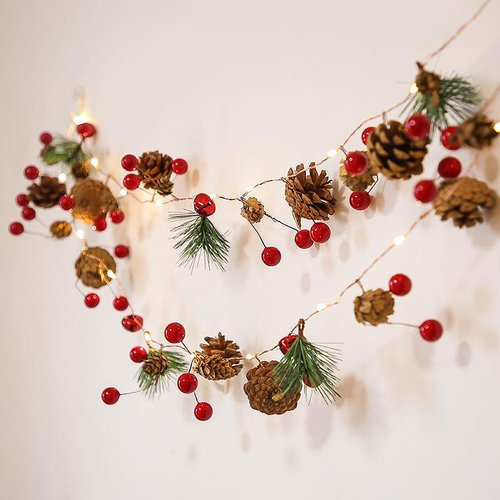 CCINEE 6.56ft Christmas Pine Cone Garland, Light up Garland String Lights Battery Operated Christmas Decor with Red Berry Pine Cone Indoor Decorations for Fireplace