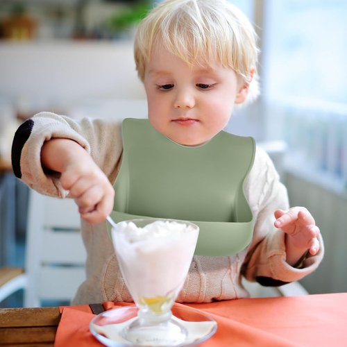 Eascrozn Silicone Bibs - Set of 3 BPA-Free, Soft & Adjustable Waterproof Feeding Bibs for Babies