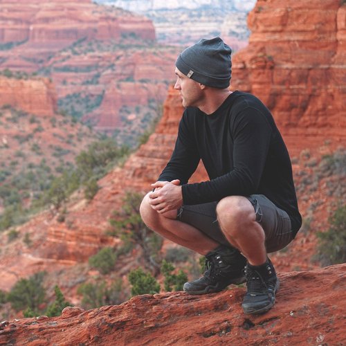 100% Merino Wool Lightweight Mens Base Layer - Long Sleeve Crew Shirt Black Medium Tall