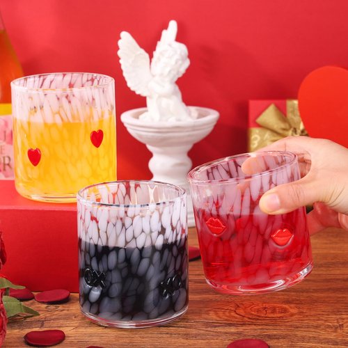 Booson 3 Pcs Valentine's Day Icon Glasses Valentine Juice Glass Cup 16oz Icon Stemless Glasses Lipstick XO Heart Drinking Glass Set for Wedding Engagement Anniversary Romantic Gifts