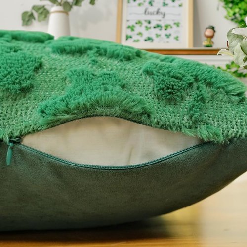 Eliluoni St Patricks Day Pillow Covers, 18x18 Inch Set of 2 Green Shamrock Throw Pillows, Soft Plush & Faux Fur Decor for Couch Sofa Bedroom, Holiday Home Decorations