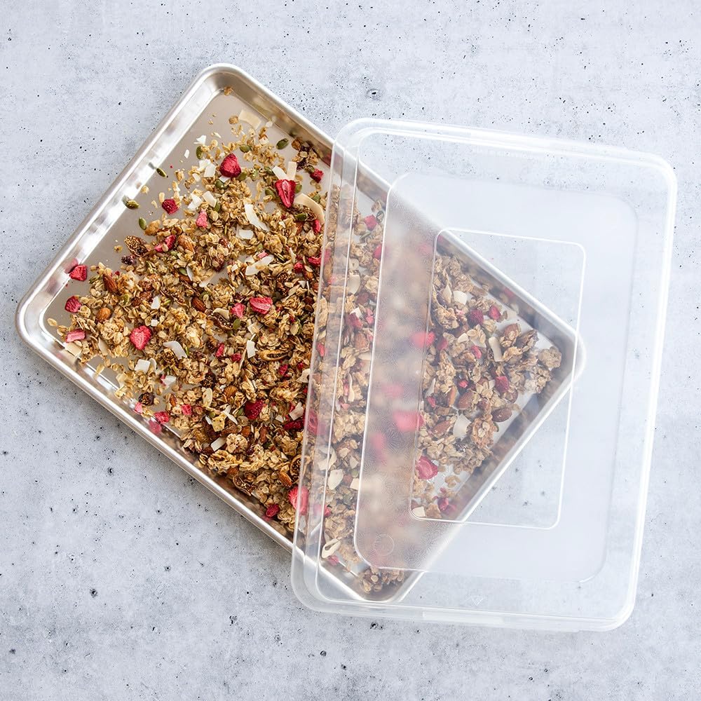 Nordic Ware Naturals Half Sheet Pan with Lid - Durable Bakeware for Easy Cooking and Storage