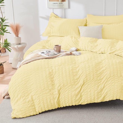 HYMOKEGE Queen Comforter Set - Luxury 7-Piece Seersucker Bedding Set for All Seasons | Yellow