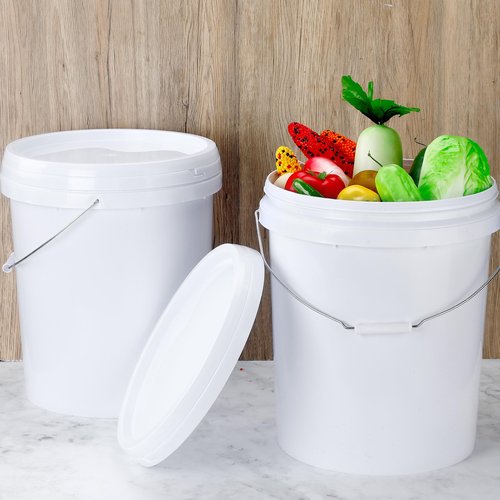Gerrii 10 Pack White Plastic Bucket with Handle and Lid Food Storage Bucket Containers All Purpose Pail for Multipurpose Paint Water Art Crafts Projects Garage Organization (White,3.5 Gallon)