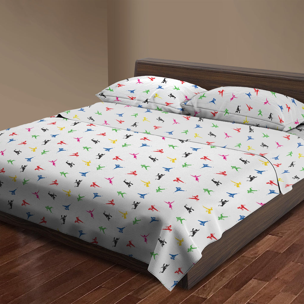 Northwest Power Rangers Classic Color Rangers 4 Piece Full Sheet Set, Officially Licensed Game-Themed Microfiber, Includes Fitted Sheet, Flat Sheet, and Pillowcase(s)