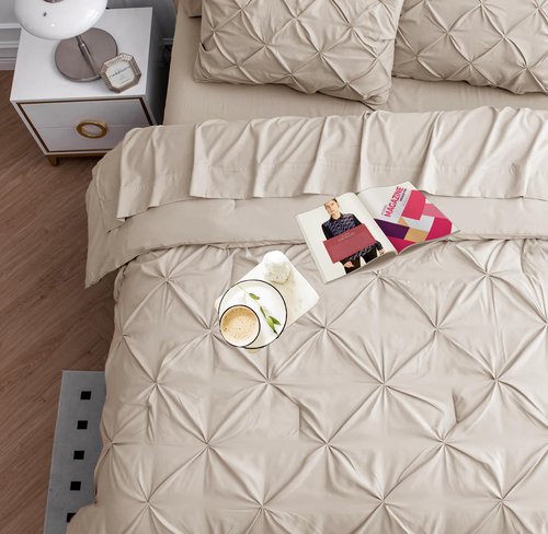 Queen Size Comforter Set - 7 Piece HotelQuality, Queen Bed in a Bag Comforter - Premium Soft-Touch Microfiber - Pintuck-Stitch Bedding Collection - All-Season Bed Set with Easy Care Comforters - Beige