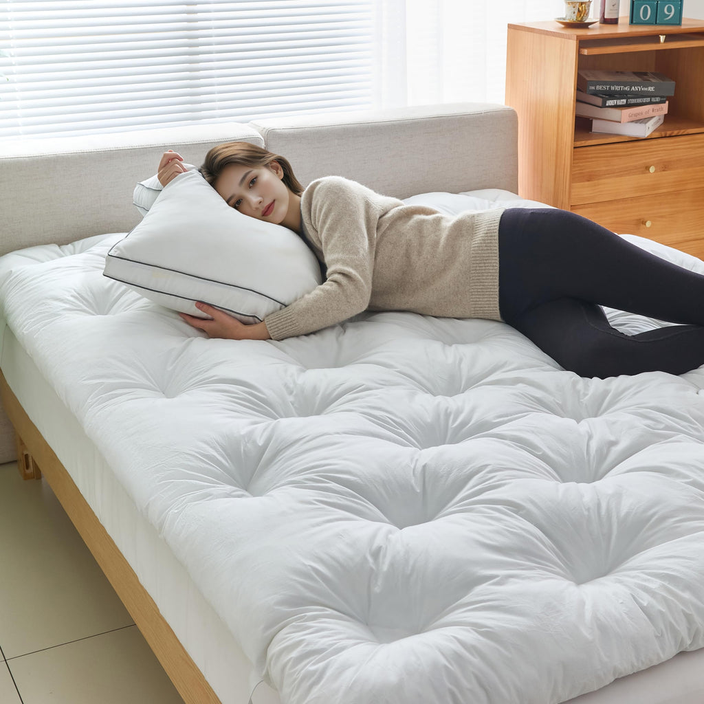 WhatsBedding 3 Inch Feather Bed Mattress Topper, Duck Feather Memory Foam Bed Topper,Soft Fluffy Supportive Pressure Relief Mattress,Queen