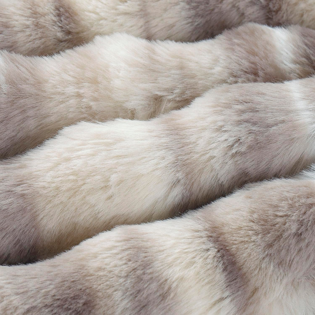 MADIZZ Pack of 2 Thick Plush Faux Wool Throw Pillow Covers Soft Boho Throw Pillows Luxurious Cushion Covers for Couch Sofa Bedroom Living Room Home Decor 18x18 Inch Grey Taupe